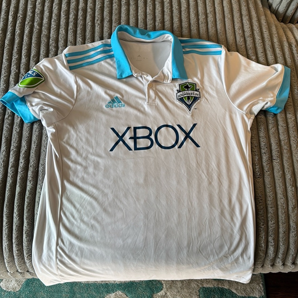 Men’s Adidas Throwback Seattle Sounders Jersey